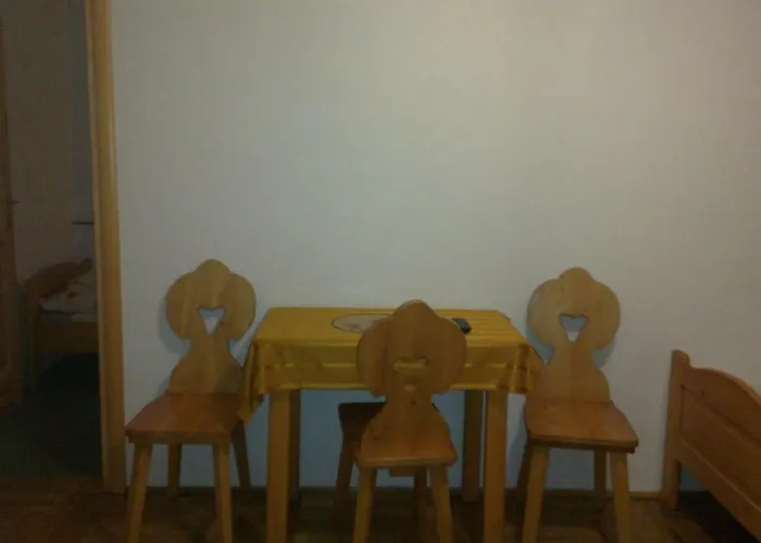 Cachro Oda ve Kahvaltı 3*