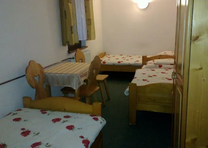 Cachro Oda ve Kahvaltı 3*