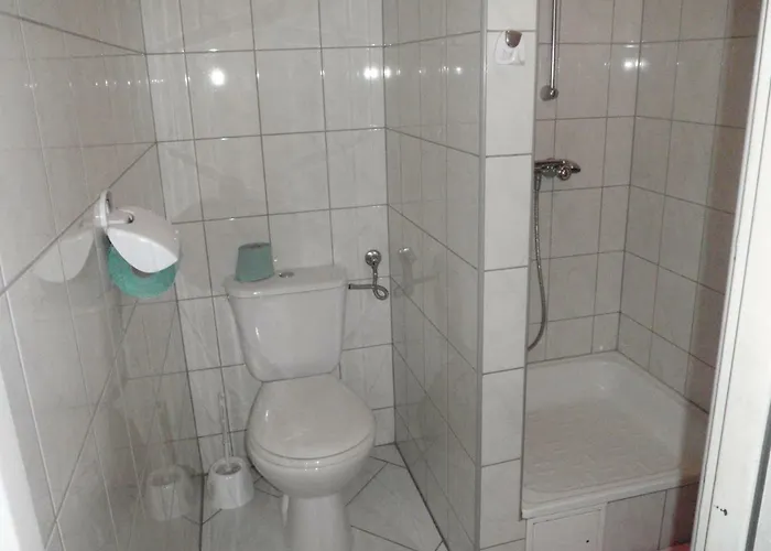 Cachro Oda ve Kahvaltı 3*